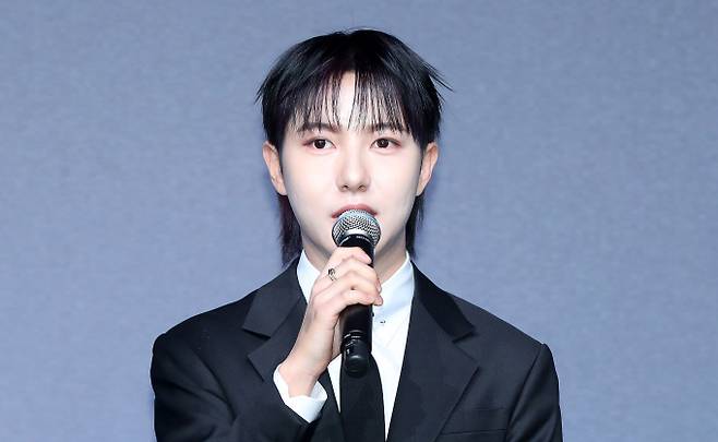 그룹 엔시티 드림(NCT DREAM) 런쥔이 '사생'으로부터 받은 악성 메시지를 팬들에게 공개했다.사진은 지난달 서울 광진구 워커힐에서 열린 새 앨범 '드림 이스케이프'(DREAM( )SCAPE) 발매 기념 기자간담회에 참석한 그룹 NCT 드림 멤버 런쥔. /사진=뉴시스