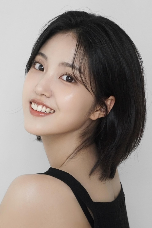 배우 강지은. / 넘버원이앤엠