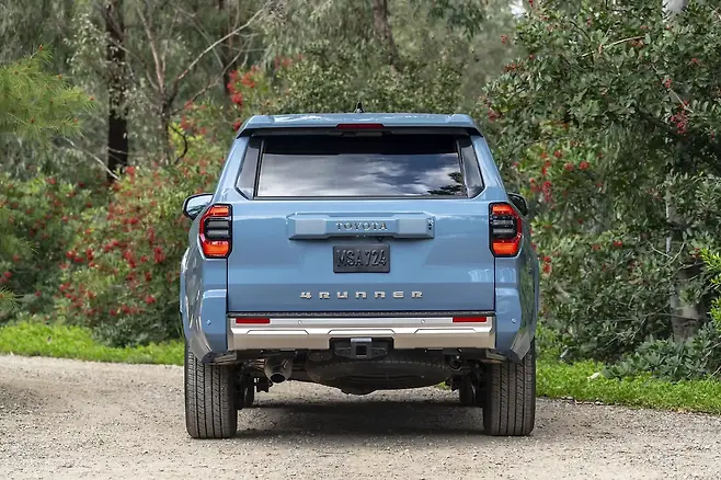 토요타 4Runner Limited