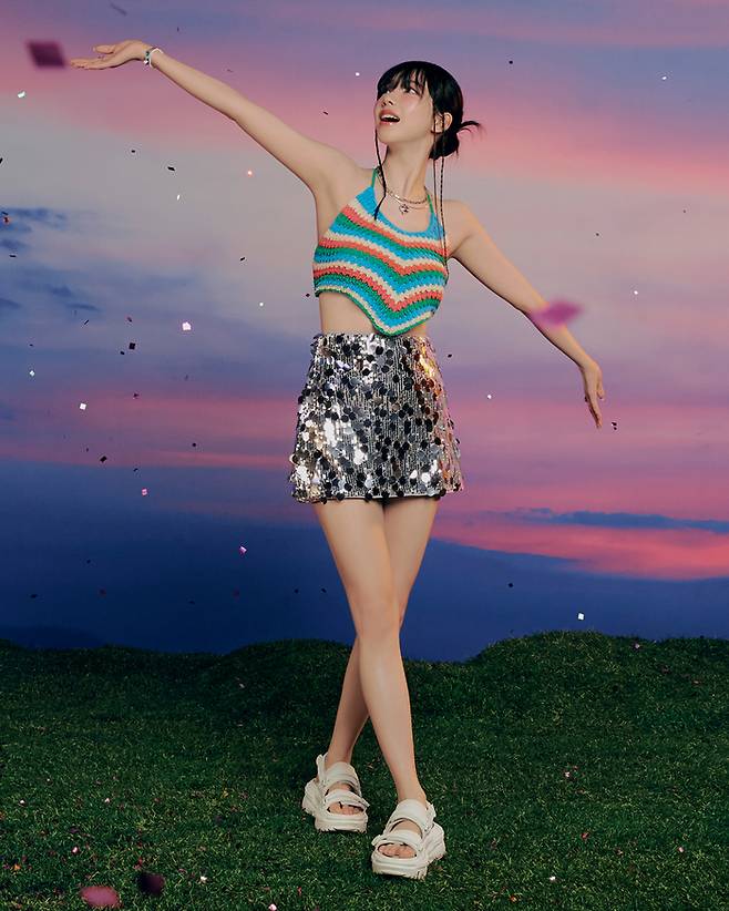 카리나 화보. 컨버스(CONVERSE) 제공.