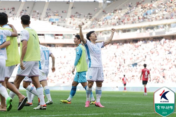 정재희(포항스틸러스). 한국프로축구연맹 제공