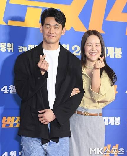 정석원 백지영 부부가 ‘범죄도시’ VIP 시사회에 참석했다.사진=천정환 기자