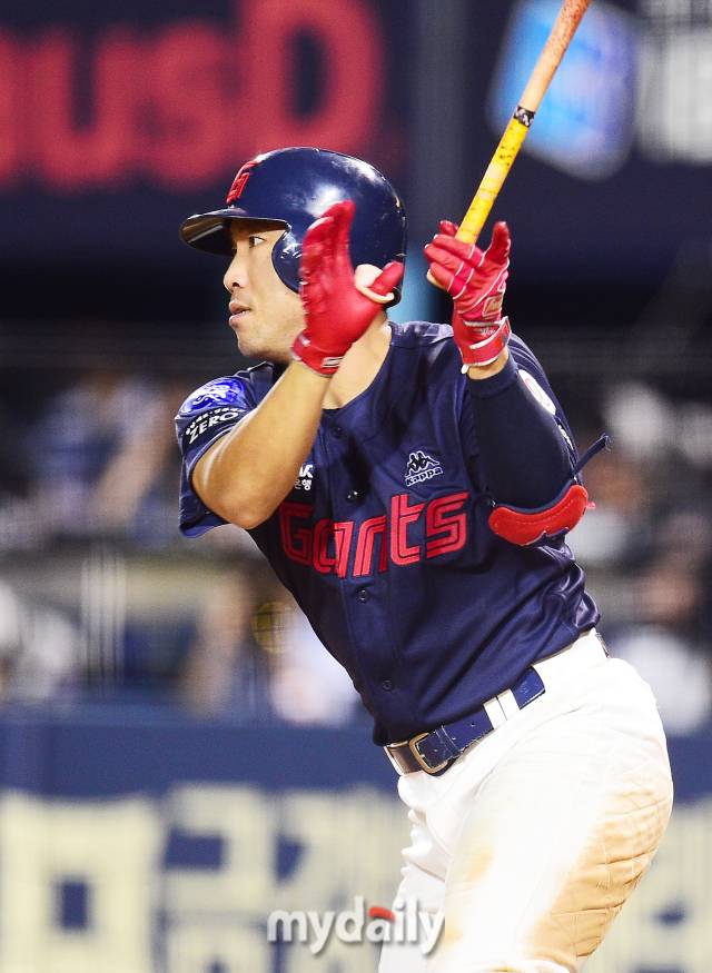 2023년 7월 26일 서울 잠실야구장에서 진행된 '2023 프로야구 ' 롯데-두산. 전준우./마이데일리