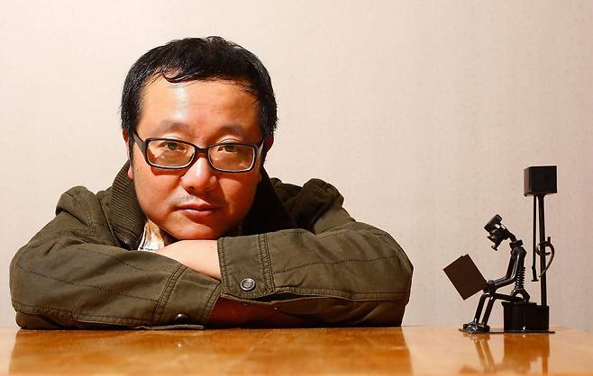 중국 소설가 류츠신은 ‘삼체’의 흥행 비결에 대해 “현재까지도 성공 원인을 찾아내지 못했다”고 솔직하게 답했다. 또 문화혁명을 소설에서 다룬 이유를 묻자 “현대 중국인이 인간성에 대해 철저히 실망한 사건이 이야기에 필요했기 때문”이라고 설명했다./바이두바이커