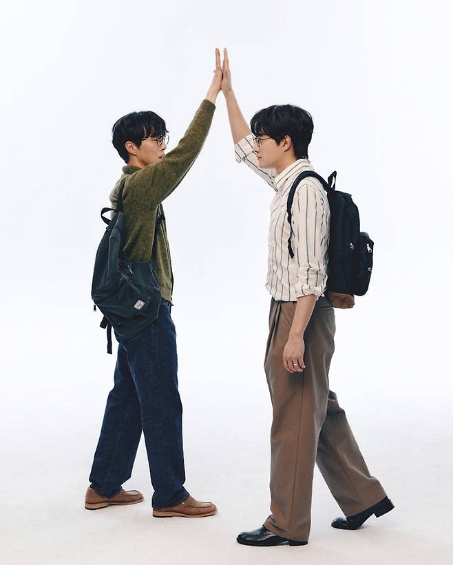 페퍼톤스. 안테나 제공