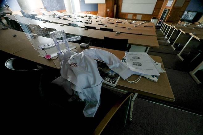 19일 대구 중구 경북대학교 의과대학 강의실이 조용한 모습을 보이고 있다. 연합뉴스