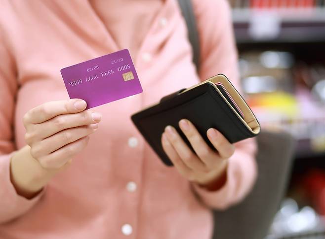 성인 ADHD는 충동조절문제, 우울증, 불안장애, 물질남용 등의 정신질환이 동반되는 경우가 많다./사진=클립아트코리아