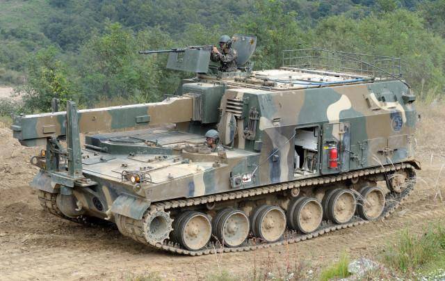 K9 자주포와 같은 기동력과 방호력을 갖춘 K10 탄약운반장갑차. 사진 제공=국방일보