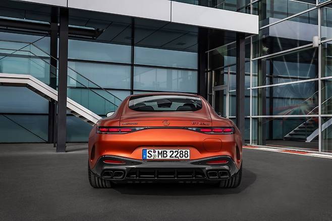 메르세데스AMG GT63 S E 퍼포먼스