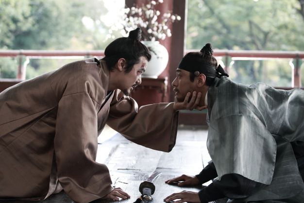 연산군과 임숭재, 배우 김강우와 주지훈(왼쪽부터) ⓒ
