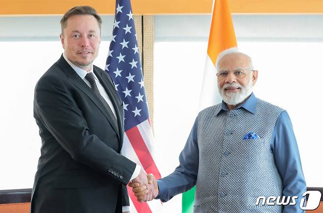 지난해 미국 뉴욕에서 나렌디라 모디 인도 총리와 일론 머스크 테슬라 CEO가 만났다. ⓒ 로이터=뉴스1 ⓒ News1 박형기