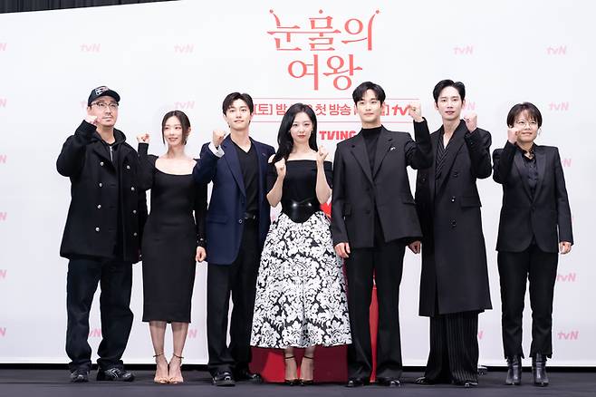 드라마 ‘눈물의 여왕’ 출연진. 사진 | tvN