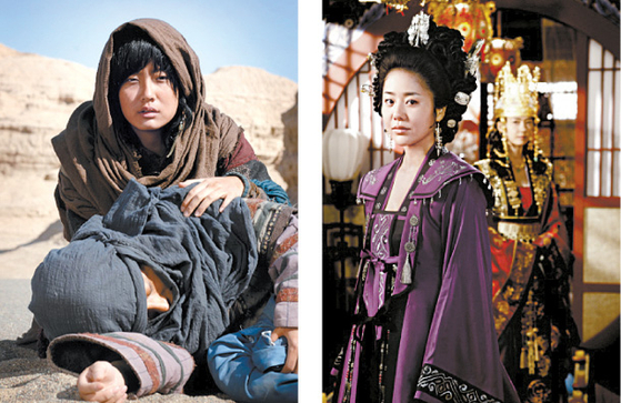 Scenes from the drama “Queen Seondeok” (2009). At left is Deokman, the name of the young Queen Seondeok, portrayed by Lee Yo-won, in a desert in Mongolia, and at right is Mishil, portrayed by Ko Hyeon-jeong. [MBC]