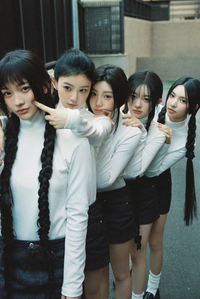 아일릿. 빌리프랩 제공