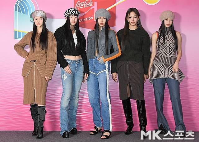 뉴진스의 다가오는 활동에 대한 팬들의 기대와 걱정이 교차하는 상황이다. 사진=천정환 기자