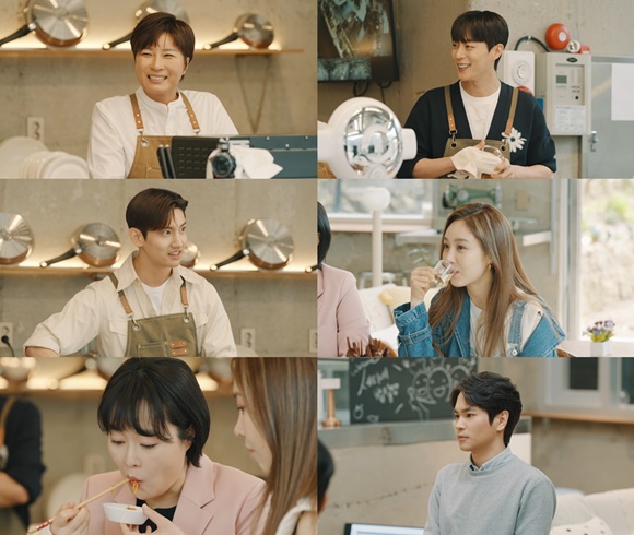 옥주현(두 번째 줄 오른쪽)이 '세리네 밥집'에서 뮤지컬 인맥 캐스팅 논란과 관련해 입을 연다. /SBS