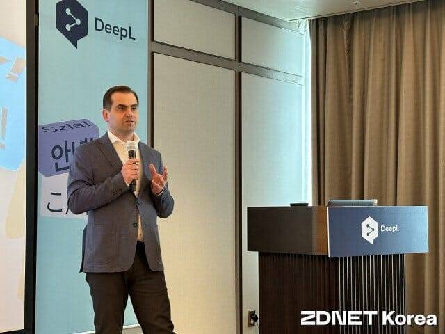 야렉 쿠틸로보스키 CEO는 이날 신제품 '딥엘 라이트 프로'를 공개했다.