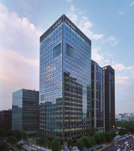 KB Financial Group's headquarters in Yeouido, western Seoul (KB Financial Group)