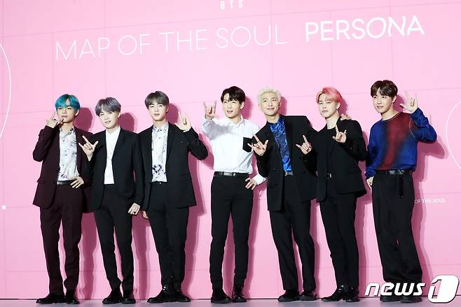 방탄소년단(BTS) 뷔(왼쪽부터), 슈가, 진, 정국, RM, 지민, 제이홉 ⓒ News1 권현진 기자