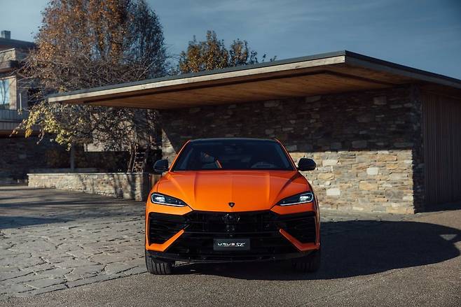 람보르기니 우루스 SE