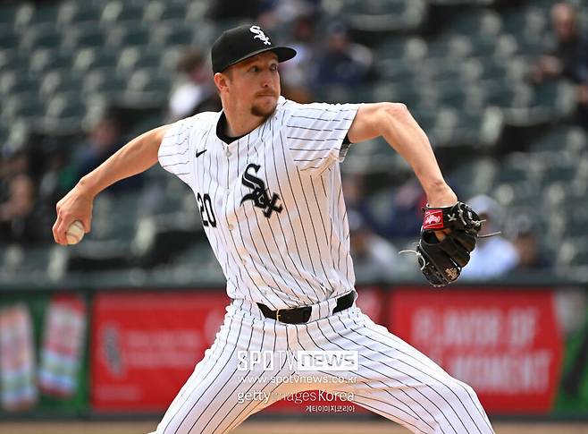 ▲ KBO리그 트리플크라운 MVP의 위력이 메이저리그에서도 나타나고 있다. 페디가 29일 탬파베이 레이스를 상대로 8⅓이닝 2실점 역투를 펼쳤다. 완투에 도전했다가 아웃카운트 2개를 남기고 교체됐다.