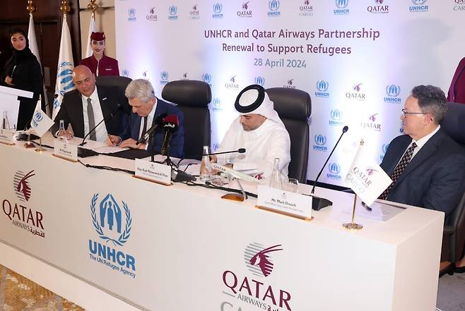 카타르항공과 유엔난민기구(UNHCR)가 2025년까지 파트너십을 연장한다. 사진=카타르항공