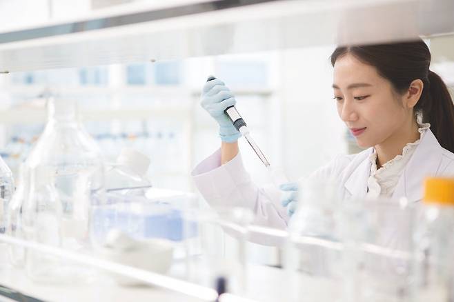 [서울=뉴시스] 신약 개발 초기 단계에서 해외 기업에 기술 수출됐지만 상용화되지 못한 채 계약이 해지되는 사례가 올해도 이어지고 있다. (사진=뉴시스 DB) photo@newsis.com *재판매 및 DB 금지