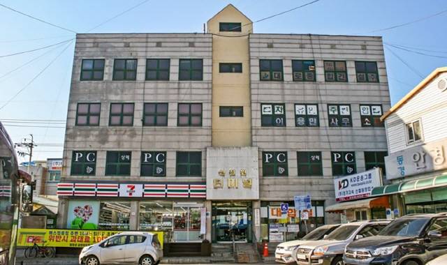 ▲ 2021년 리모델링 되기전 신철원시외버스터미널 모습.