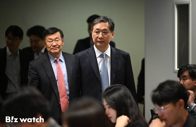 윤영빈 우주항공청장 내정자가 2일 오후 서울 종로구 디지털플랫폼정부위원회 대회의실에서 열린 과기정통부 출입기자단 차담회에서 참석하고 있다./사진=이명근 기자 qwe123@