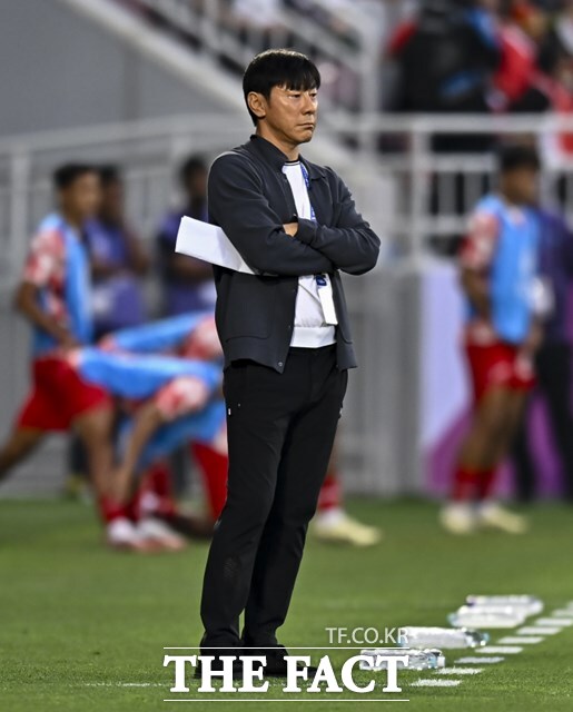 신태용 감독이 이끄는 인도네시아가 3일 이라크와 2024 AFC U23 아시안컵 3위 결정전에서 1-2로 역전패하며 아프리카 기니와 플레이오프를 치르게 됐다./도하=신화.뉴시스