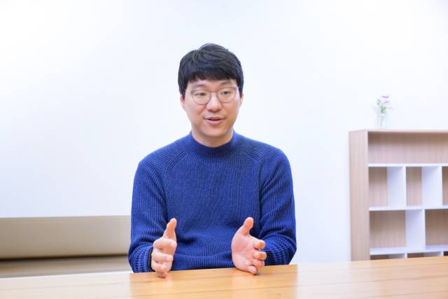 김경륜 삼성전자 상무가 3D D램 콘셉트에 대해 설명하고 있다. 사진제공=삼성전자