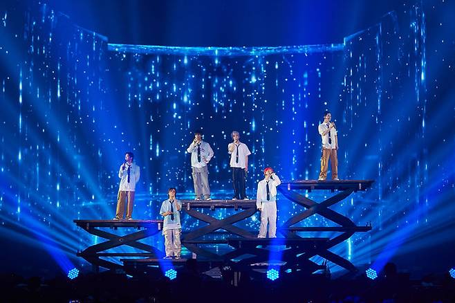 [서울=뉴시스] 대세 그룹 '엔시티 드림(NCT DREAM)'이 4일 오후 서울 구로구 고척스카이돔에서 '2024 엔시티 드림 월드 투어 - 더 드림 쇼 3 : 드림 이스케이프'를 펼치고 있다. 지난 2일부터 이날까지 사흘동안 열린 이번 콘서트엔 총 6만명이 운집했다. (사진 = SM엔터테인먼트 제공) 2024.05.04. photo@newsis.com *재판매 및 DB 금지