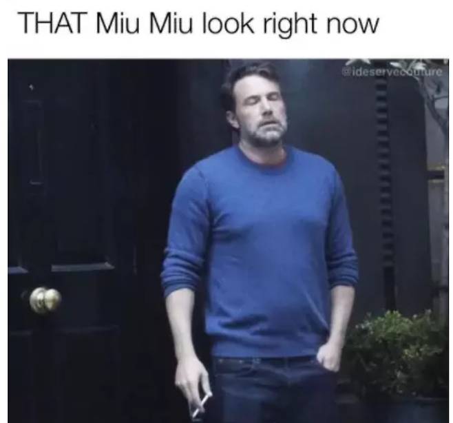 '미우미우 룩을 보는 나' 라는 타이틀 아래 한껏 질려버린 남성의 사진을 합성한 글. 미우미우의 유행을 풍자한 일종의 '밈'으로 게시글이 올라온지 몇 시간도 채 안돼 좋아요 5000개를 달성했다고 한다. 사진=SNS 캡처