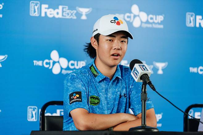 크리스 김이 지난 2일 열린 PGA 투어 더CJ컵 바이런 넬슨 기자회견에서 질문에 답하고 있다.(사진=CJ그룹 제공)
