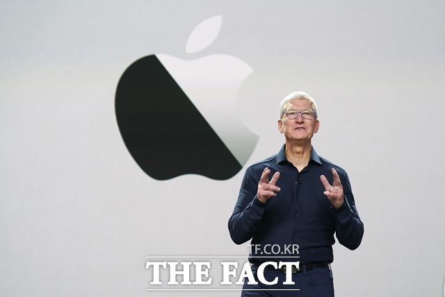 애플이 7일 신제품 공개 행사 '렛 루스'를 열고, 새로운 아이패드 프로와 아이패드 에어 제품을 공개했다. /뉴시스