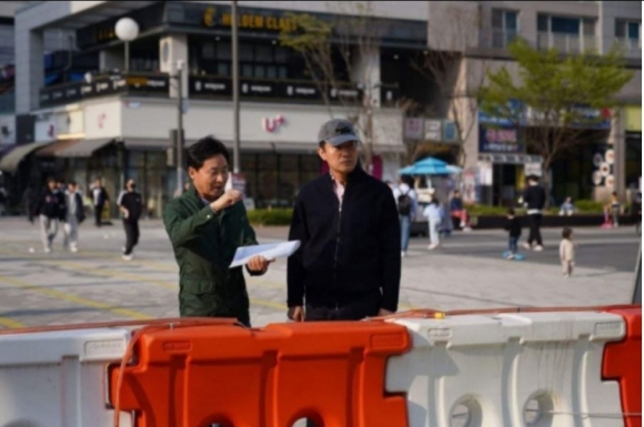지난 4월 6일 위례신사선 현장점검을 위해 위례신도시를 방문한 오세훈 서울시장