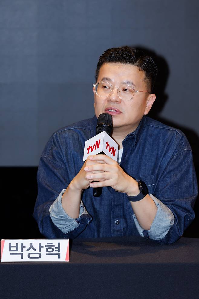 박상혁 CJ ENM 미디어사업본부 채널사업부장이 8일 오후 서울 상암동 CJ ENM 센터에서 열린 tvN 미디어톡 행사에 참석해 발언하고 있다. 사진 tvN