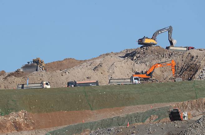지난 1월 15일 경기 용인시 원삼면 용인 반도체클러스터 일반산업단지 공사 현장의 모습. /뉴스1