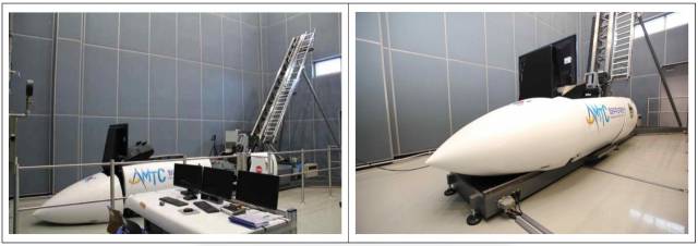 비행 중 조종불능의 항공기로부터 안전한 비상탈출을 위한 탈출 절차와 자세를 숙지하는 ‘비상탈출훈련장비’. 사진 제공=공군