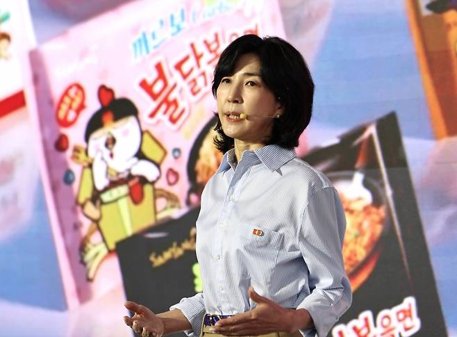 '불닭 신화'를 만든 주인공 김정수 삼양라운드스퀘어 부회장. 사진=한국경제신문