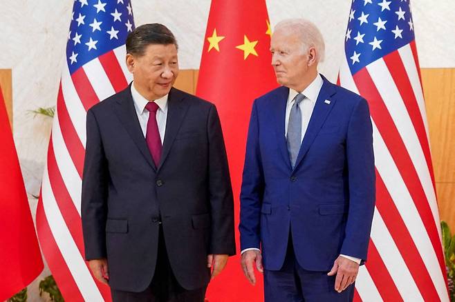 조 바이든(오른쪽) 미국 대통령과 시진핑(習近平) 중국 국가 주석의 모습. [로이터]