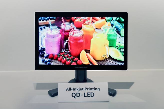 삼성디스플레이가 개발한 QD-LED 시제품. 삼성디스플레이 제