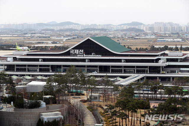 [서울=뉴시스]이윤청 기자 = 서울 강서구 김포국제공항 국제선 청사의 모습. 2024.05.12. radiohead@newsis.com
