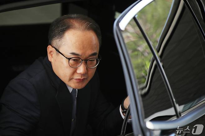 이원석 검찰총장이 14일 오전 서울 서초구 대검찰청으로 출근하고 있다. 2024.5.14/뉴스1 ⓒ News1 이승배 기자