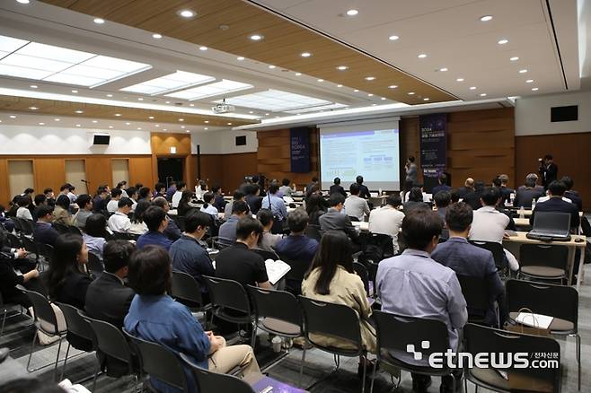 9일 서울 삼성동 코엑스에서 고대의료원과 연세대의료원 주관 기술설명회가 열렸다.