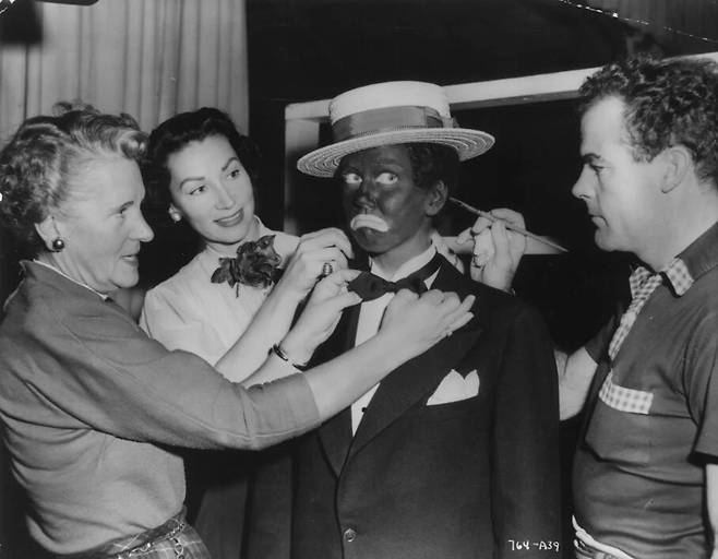 미국 뉴욕의 메트로폴리탄 오페라는 2015년 인종분장 금지를 공표했다. 게티 이미지