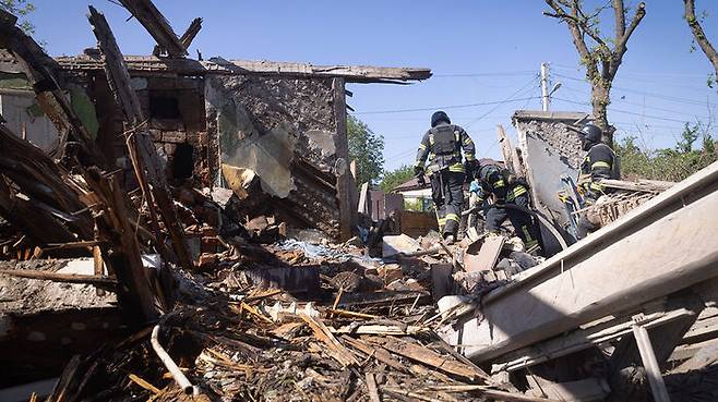 러시아군의 폭격으로 파손된 우크라이나 하르키우에 위치한 가옥