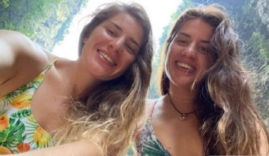 악어와 사투 끝에 생존한 영국 쌍둥이 자매 조지아·멜리사 로리의 PTSD 단체 후원 모금 페이지. [저스트기빙 모금 페이지 캡처]