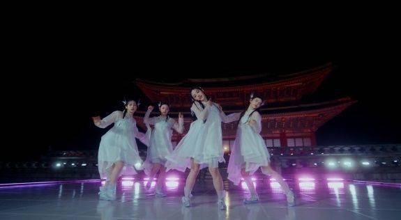 그룹 뉴진스 경복궁 근정전 무대. [사진제공 = KBS]