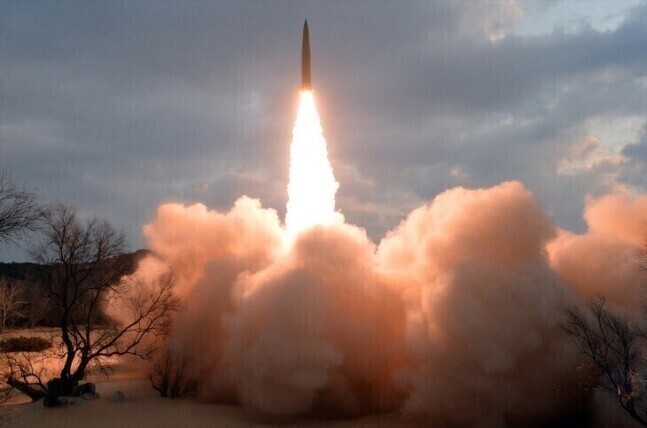 북한이 미사일을 발사하는 장면. 조선중앙통신 연합뉴스